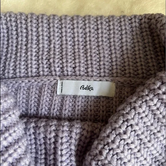 ADIKA oversized purple sweater - Picture 2 of 2